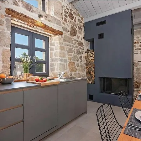 Villa Dvori Private Pool Near Porec *