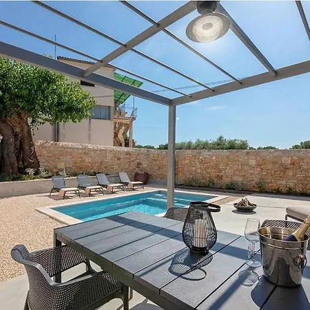 Dvori Private Pool Near Porec Villa *